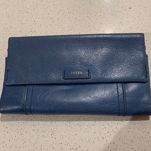 Fossil wallet - Picture 1 of 10
